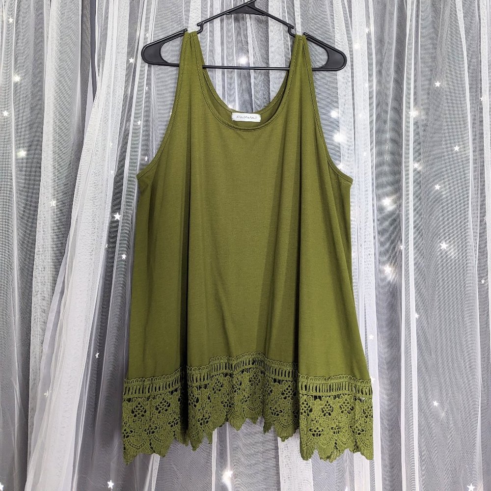 Plus Size Swing Lace Flowy Tank Top 4X